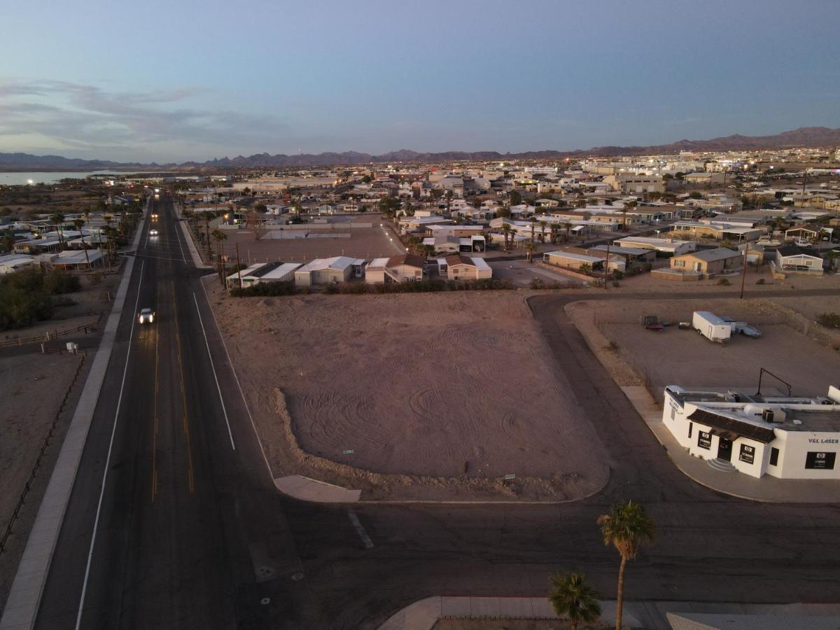 Travelodge By Wyndham Lake Havasu Lake Havasu City Esterno foto