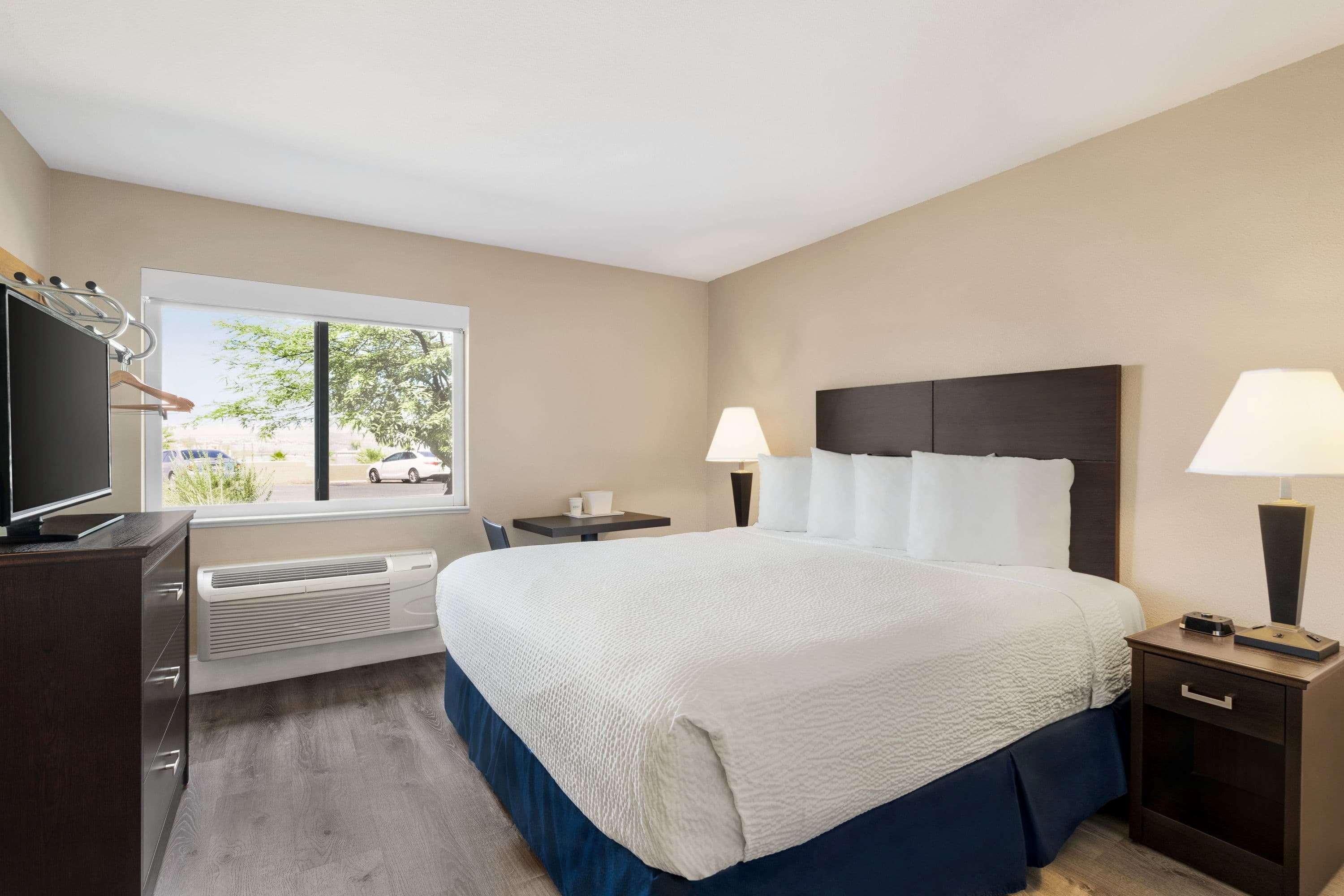 Travelodge By Wyndham Lake Havasu Lake Havasu City Esterno foto