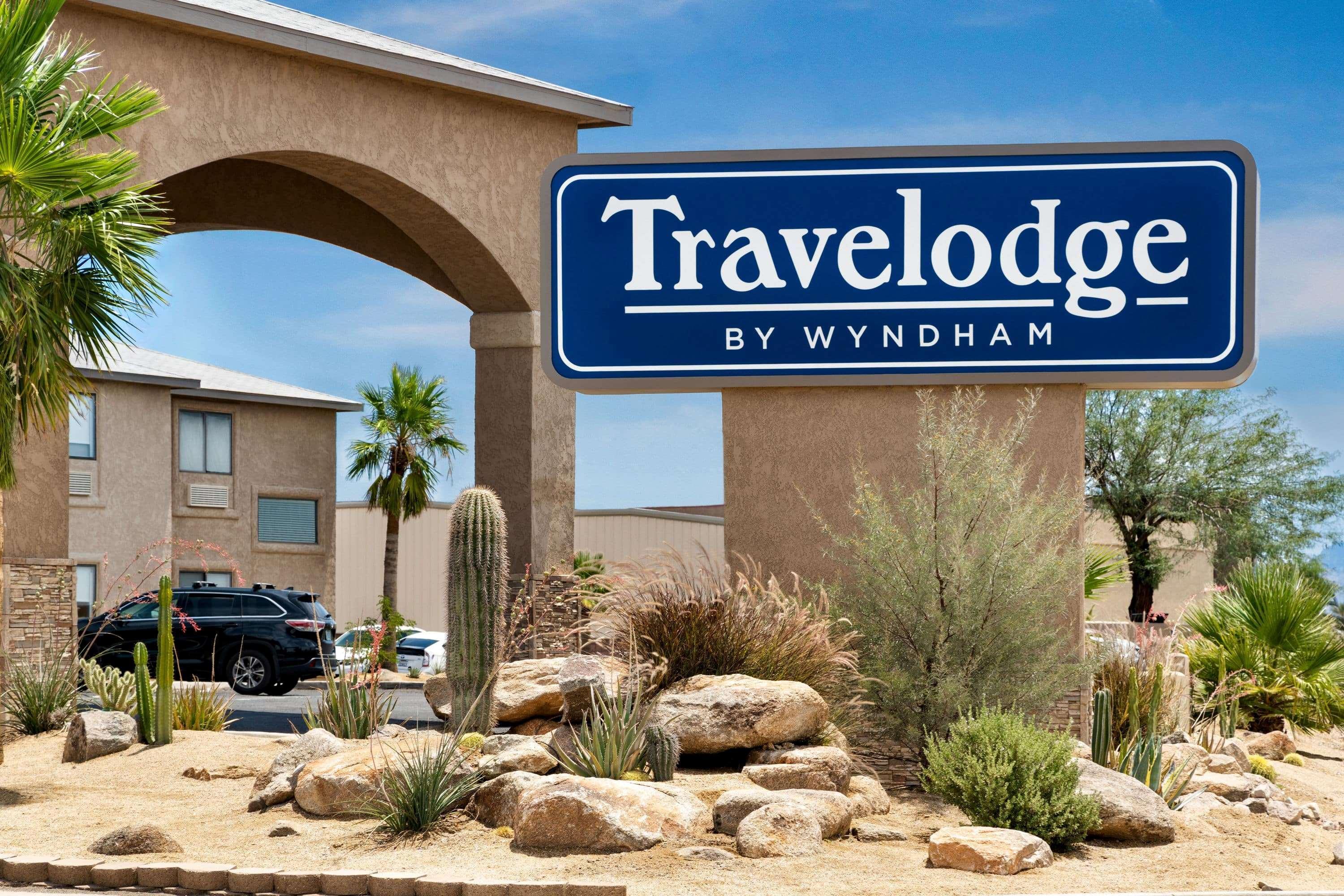 Travelodge By Wyndham Lake Havasu Lake Havasu City Esterno foto