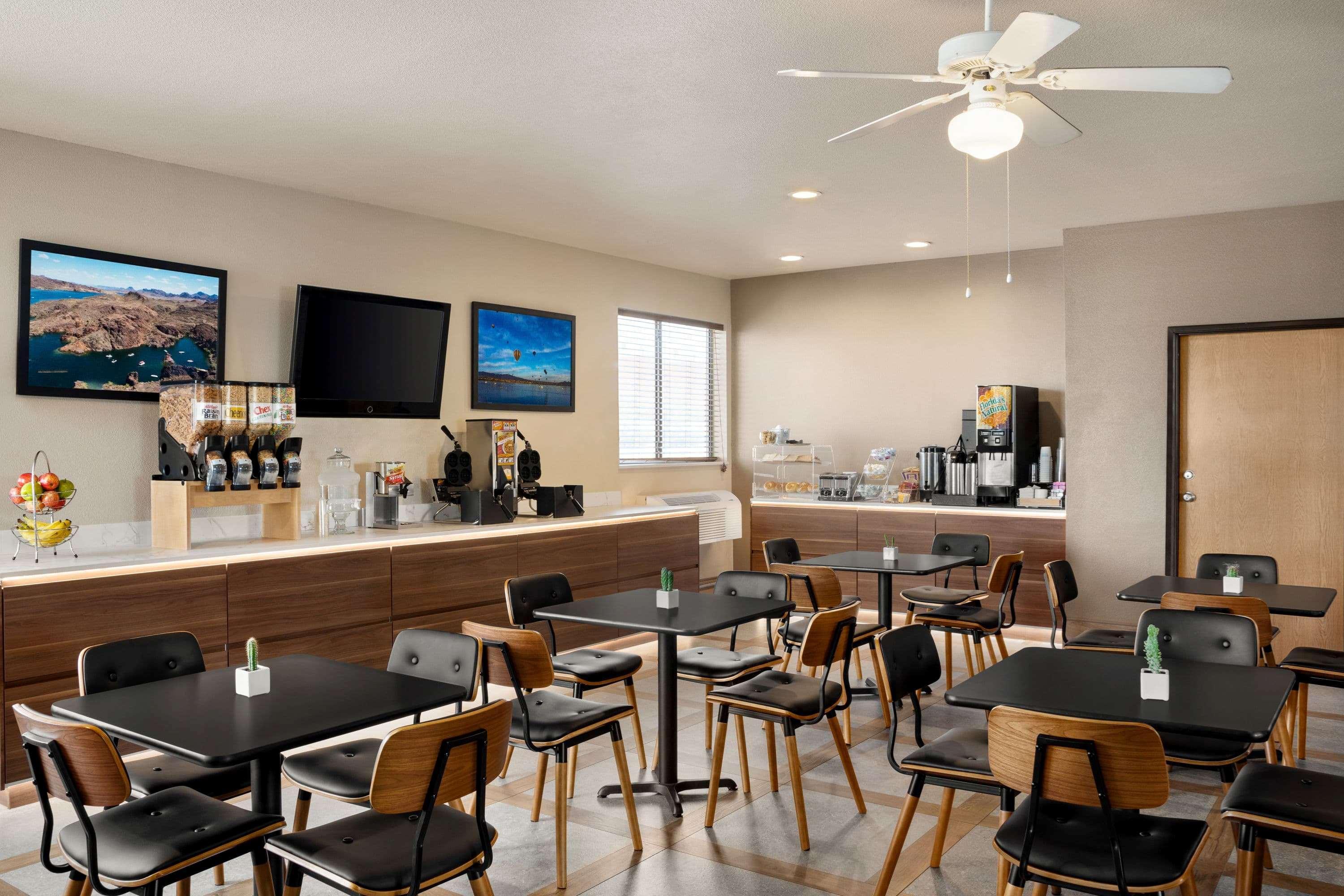 Travelodge By Wyndham Lake Havasu Lake Havasu City Esterno foto