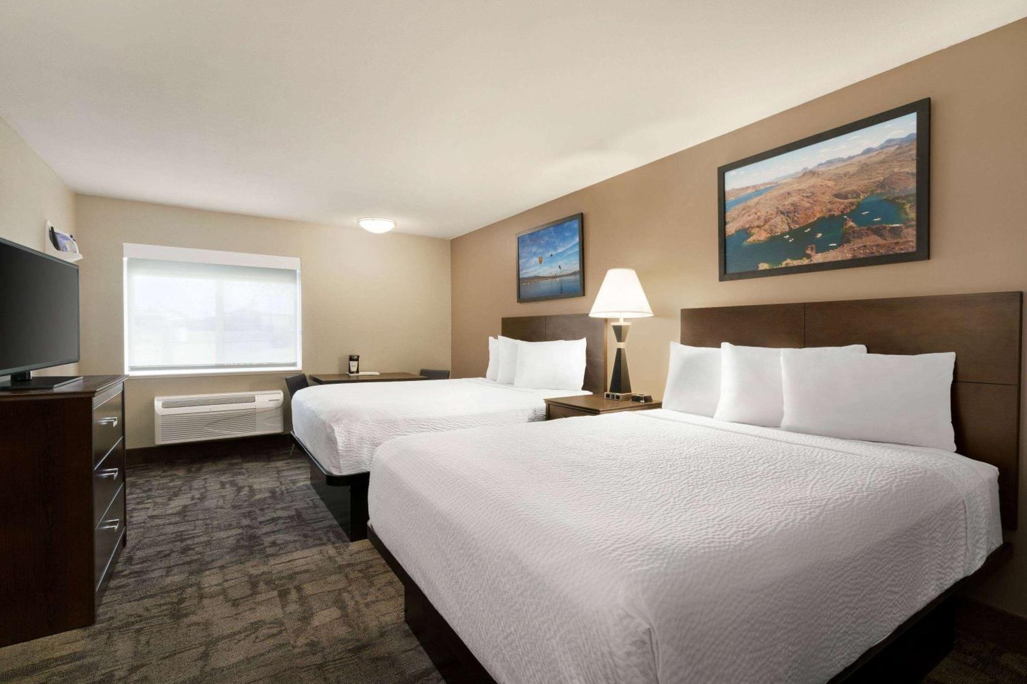 Travelodge By Wyndham Lake Havasu Lake Havasu City Esterno foto